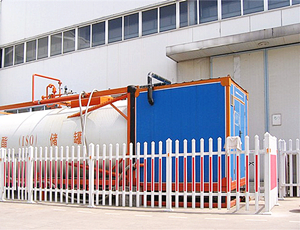 沈陽市海關(guān)查驗倉庫外場地PVC護(hù)欄